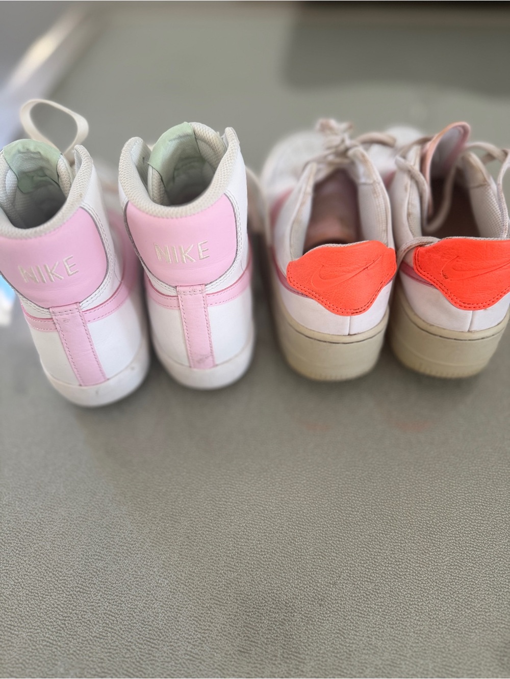2 Pairs Nike Air Force 1 Sage Low & Nike Blazer Mid ’77 Sneakers Bundle Size 6